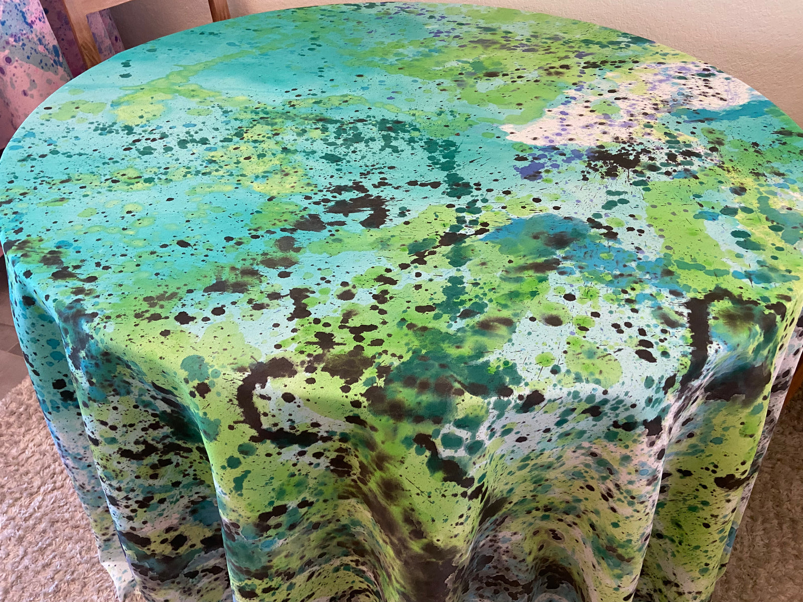 BREEZE  120" Round Tablecloth