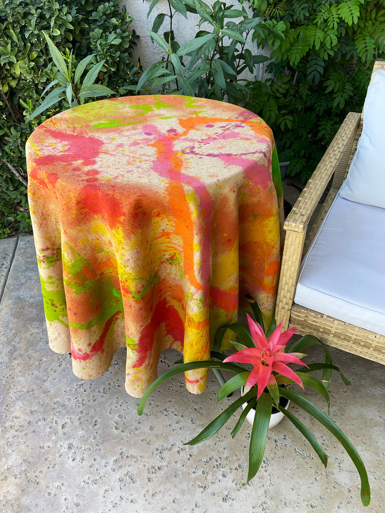 COCOA  70" Round Tablecloth