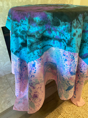 DISPLAY  54" Square Tablecloth