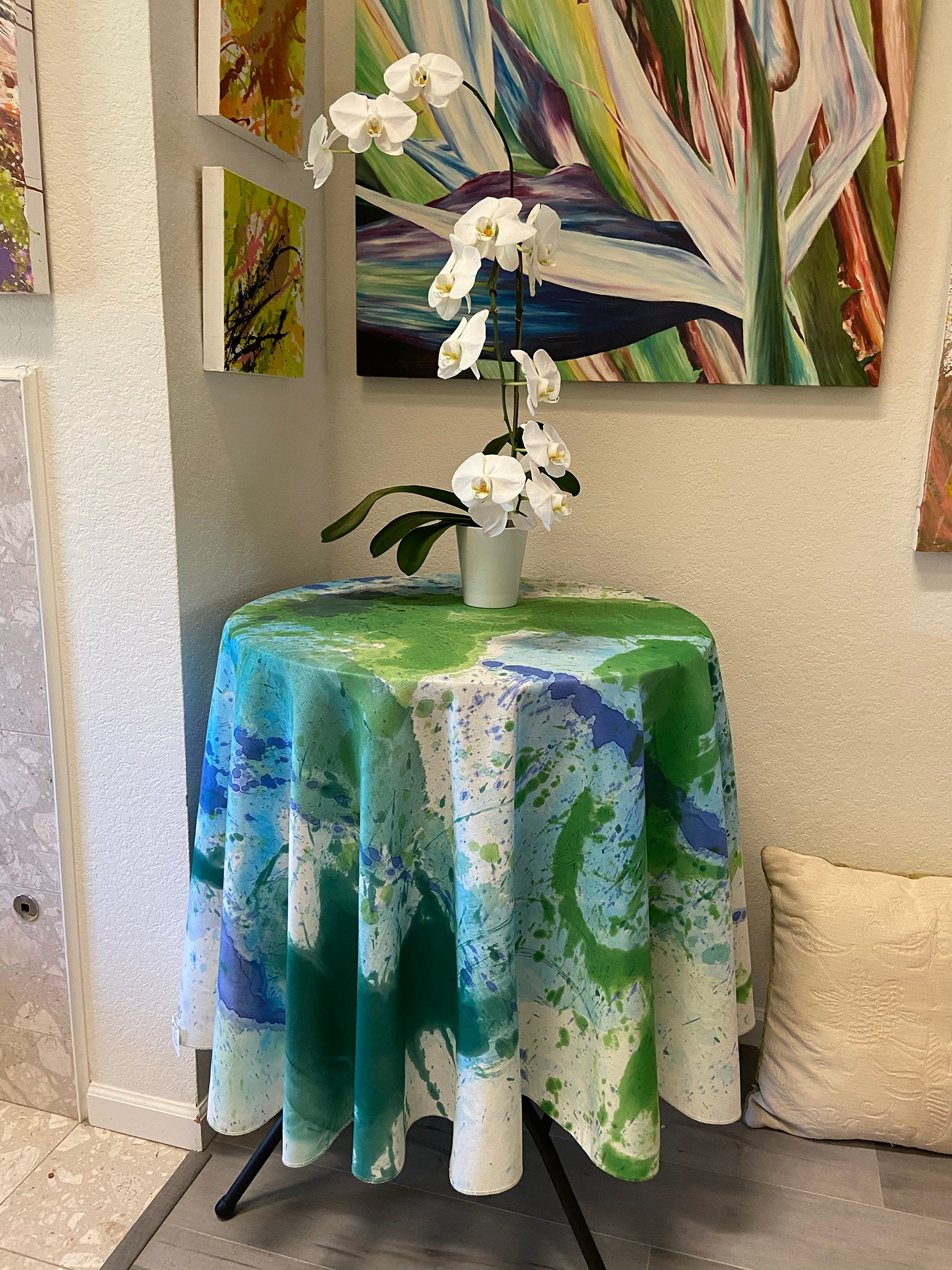 GLIDE  90# Round Tablecloth