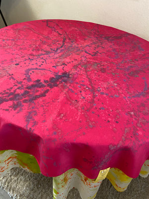 RICHES  70" Round Tablecloth