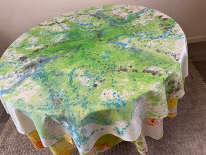 SPRINKLE. 70" Round Tablecloth