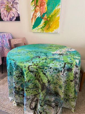 BREEZE  120" Round Tablecloth