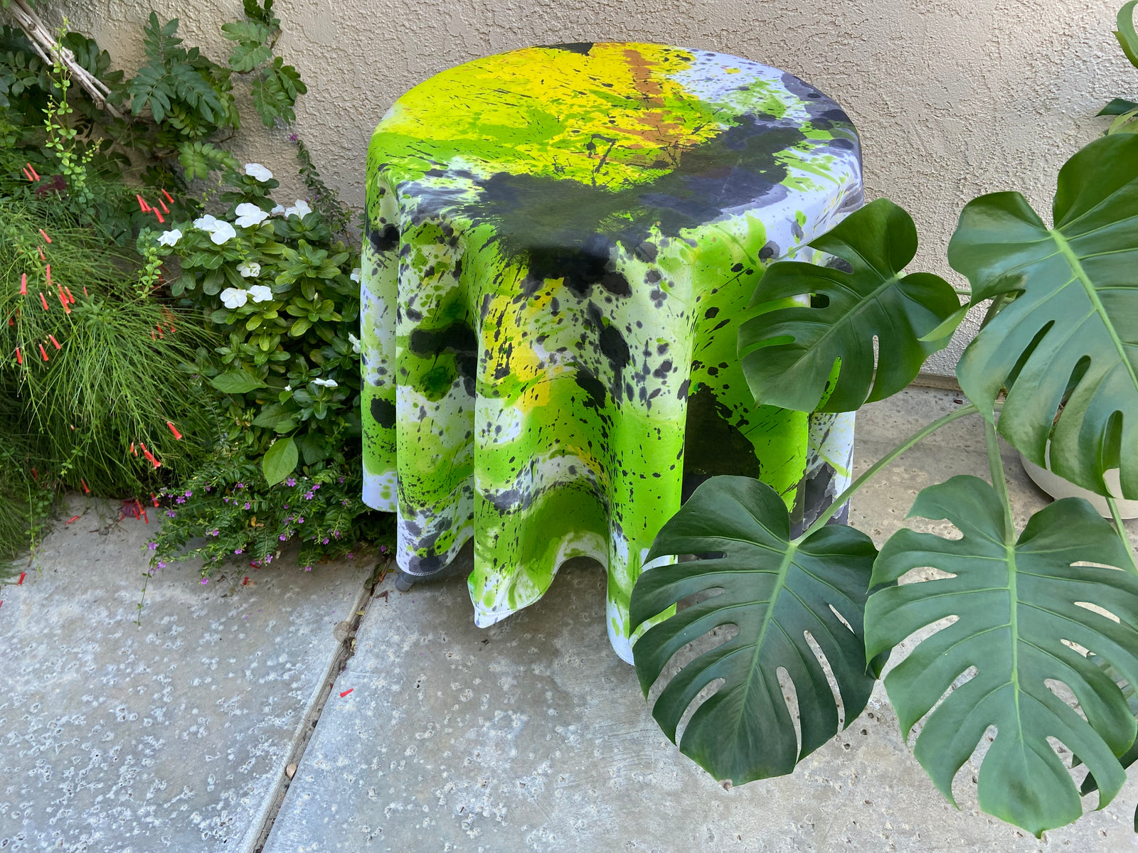 ENJOY  70" Round Tablecloth