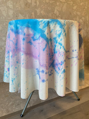 SNOW  70" Round Tablecloth