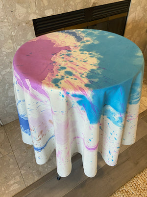 SNOW  70" Round Tablecloth