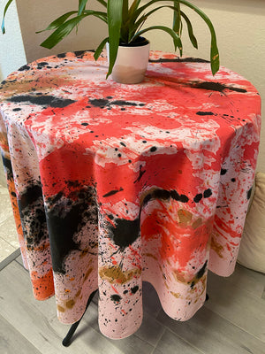 SWIRL. 90" Round Tablecloth