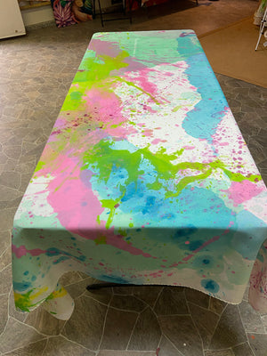 UNIQUE  5x8' Rectangle Tablecloth
