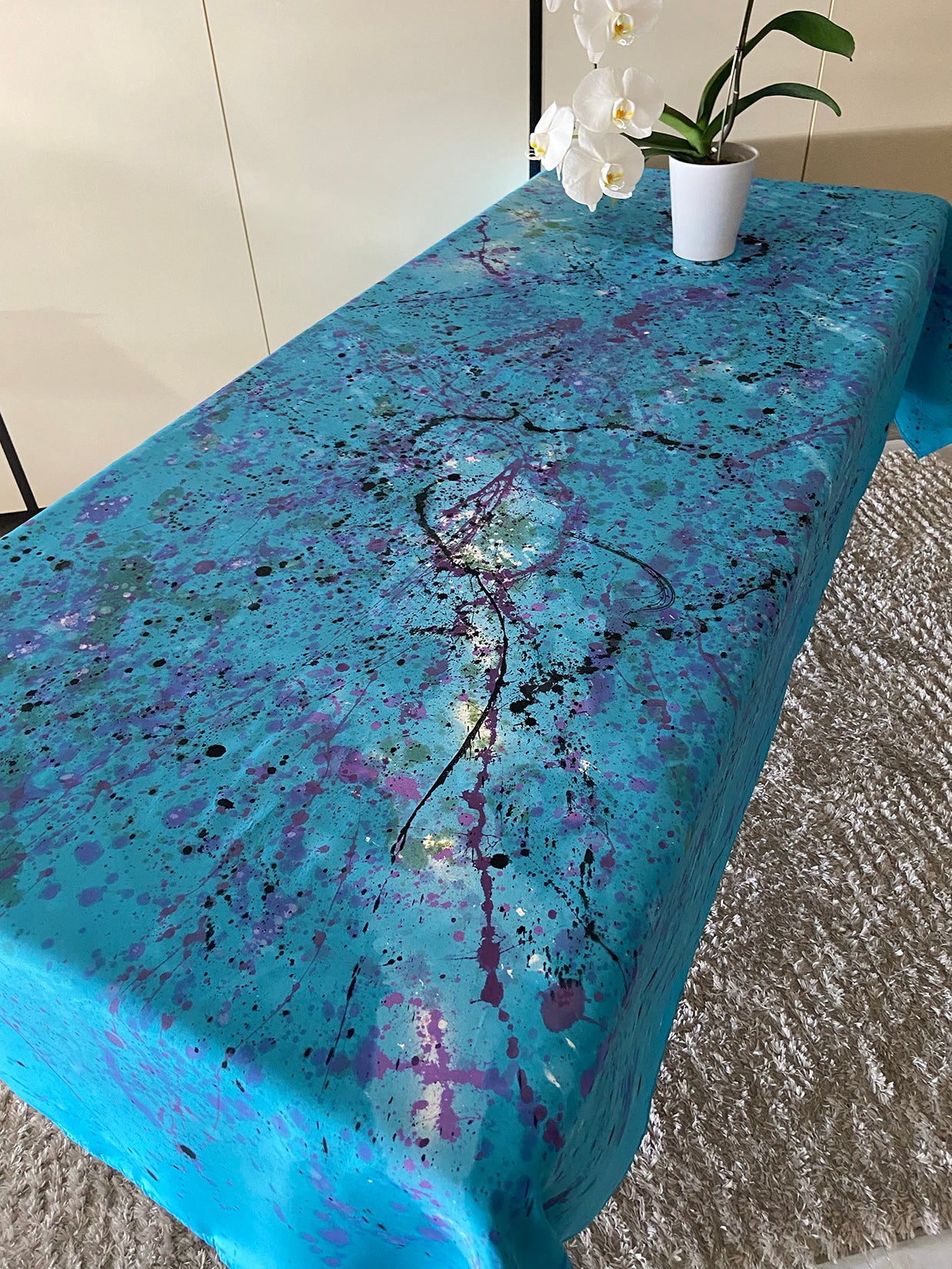 WATERFALL. 60" x 100" Rectangle Tablecloth